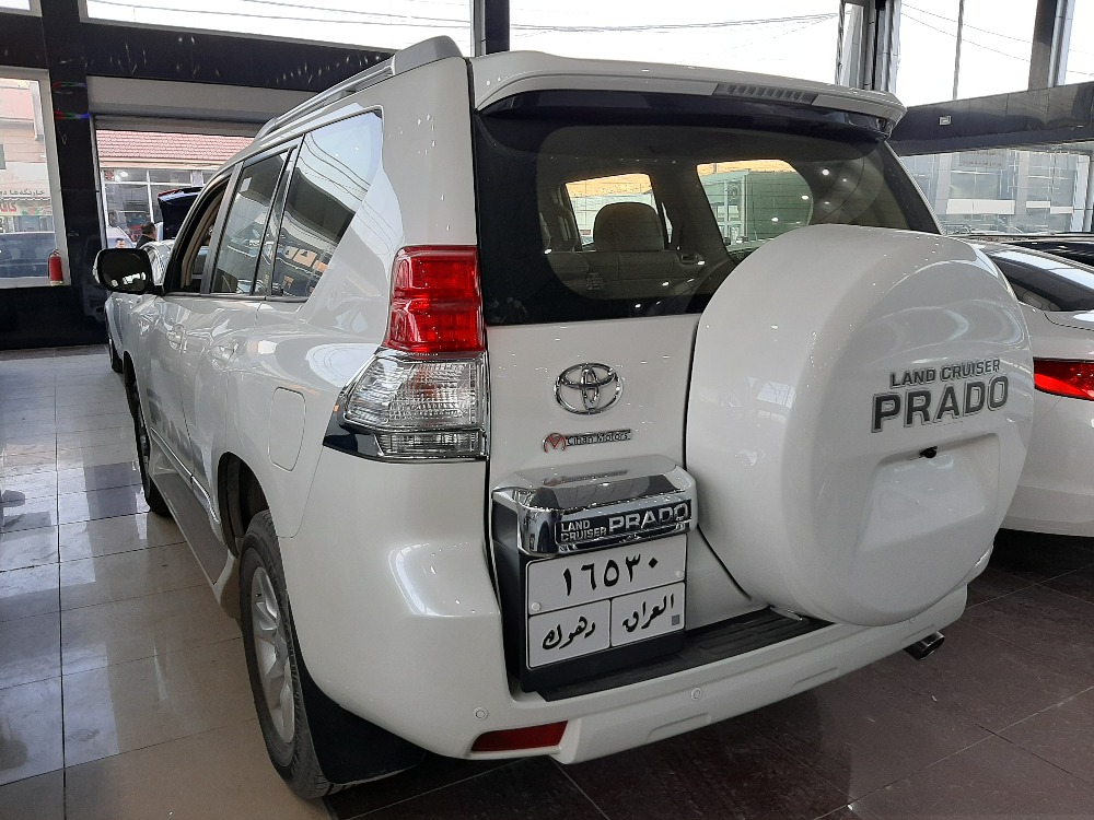 تۆیۆتا لاندكروزر پرادۆ